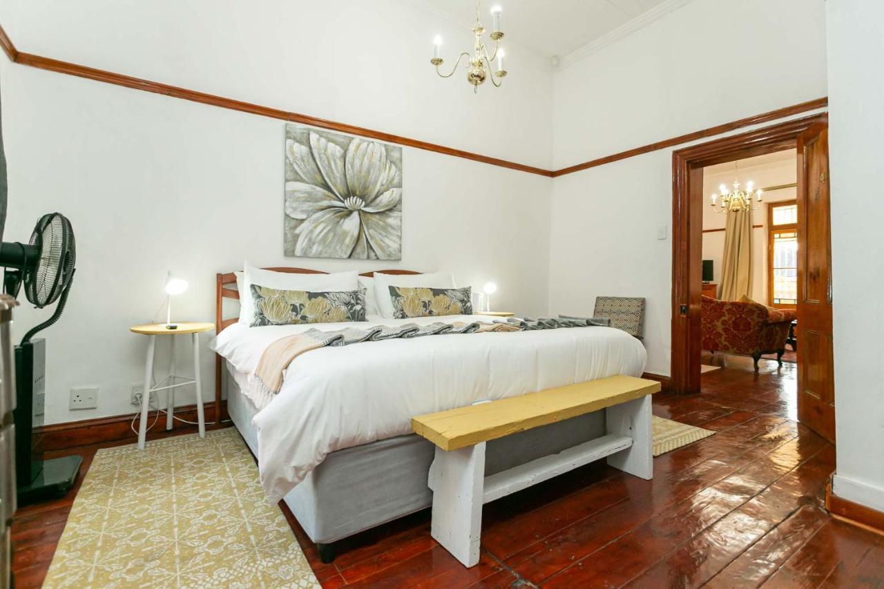 Ravenscliff Villa Oudtshoorn Exterior foto