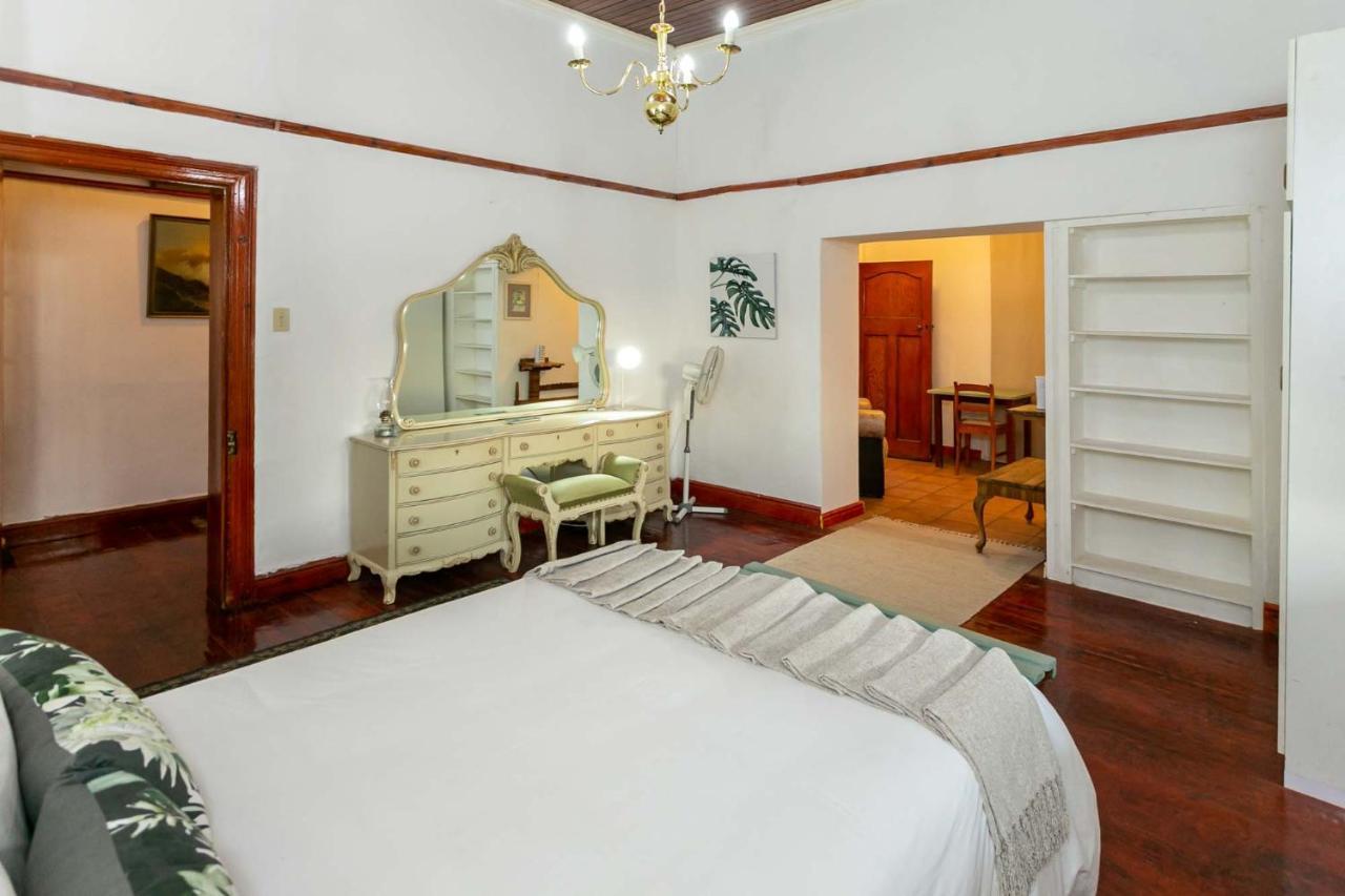 Ravenscliff Villa Oudtshoorn Exterior foto