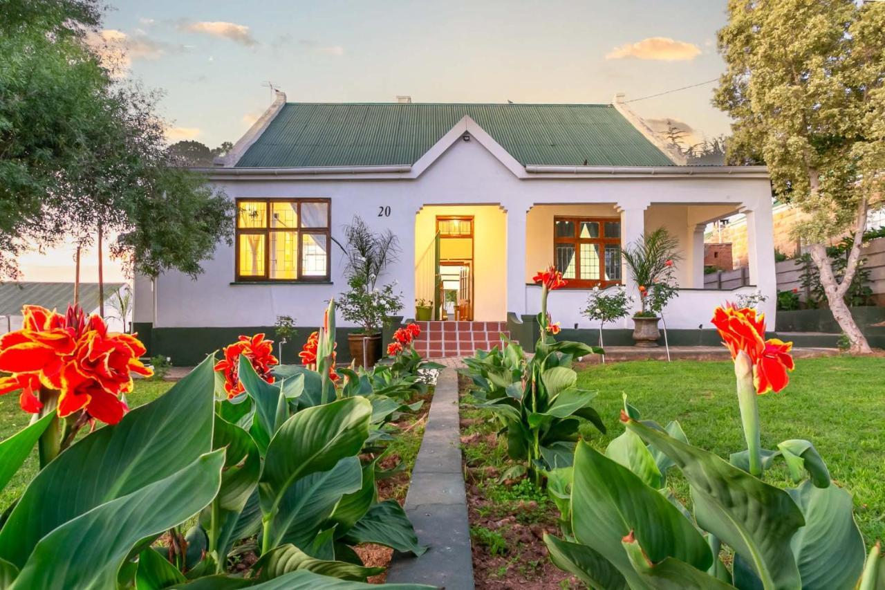 Ravenscliff Villa Oudtshoorn Exterior foto